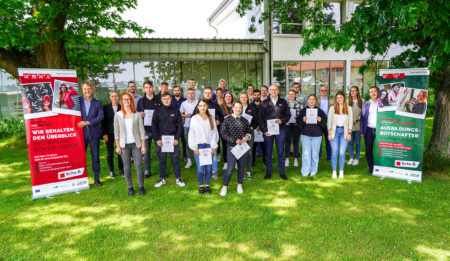 Ausgezeichnet: 25 Ausbildungsbotschafter für ihr Engagement in Lippe geehrt