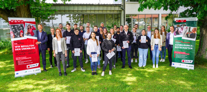 Ausgezeichnet: 25 Ausbildungsbotschafter für ihr Engagement in Lippe geehrt